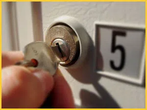 Exclusive Locksmith Service St Louis, MO 314-471-0915 - 9-mailbox-locks